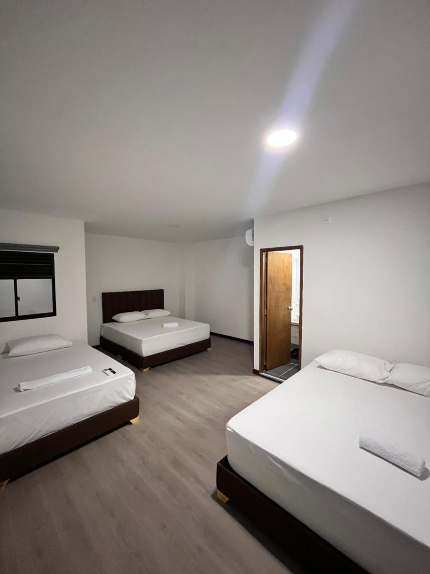Hotel Gallery By 70 Medellín Eksteriør bilde