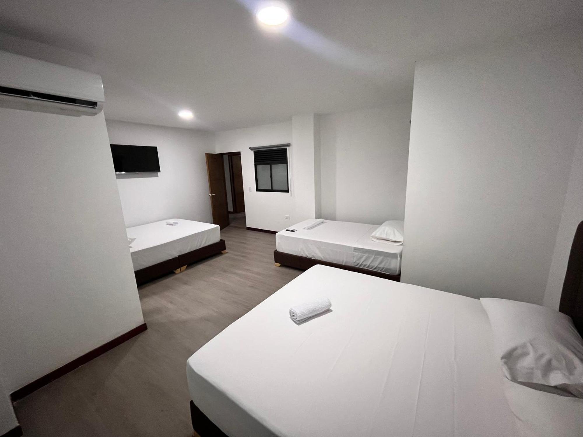 Hotel Gallery By 70 Medellín Eksteriør bilde