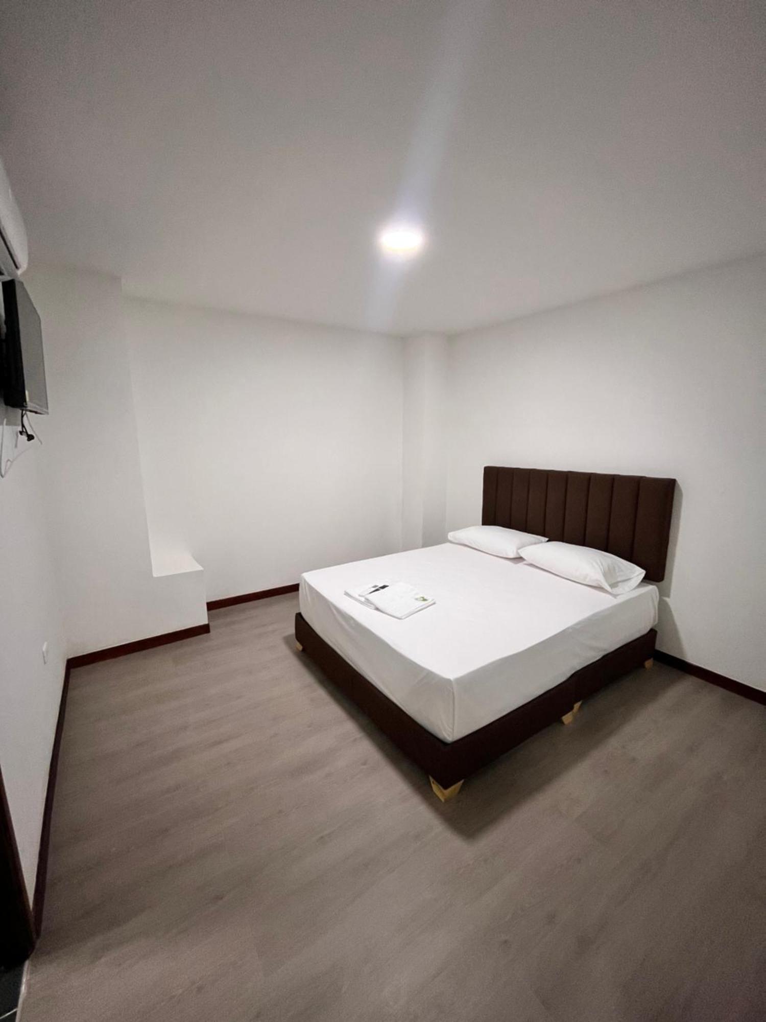 Hotel Gallery By 70 Medellín Eksteriør bilde